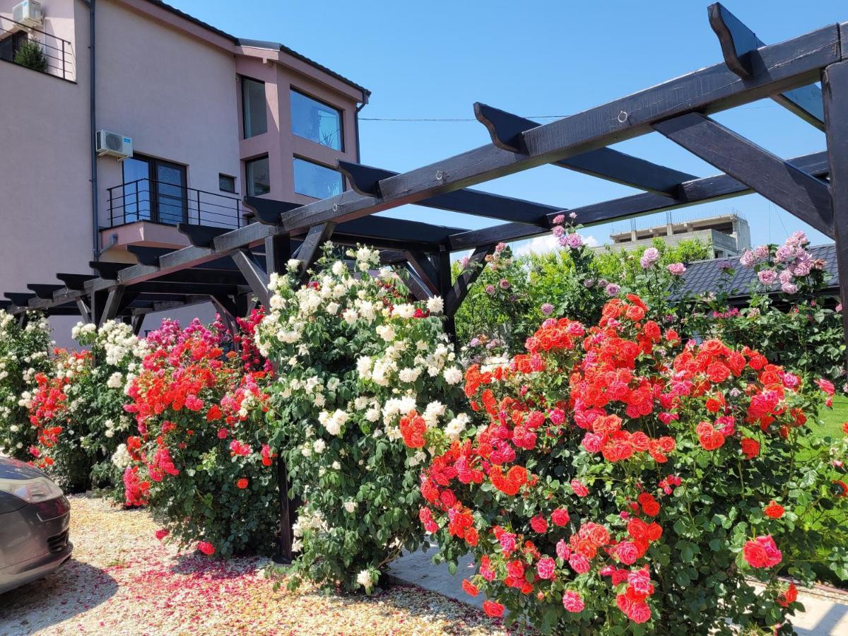 Kys House Hotel Techirghiol Bagian luar foto